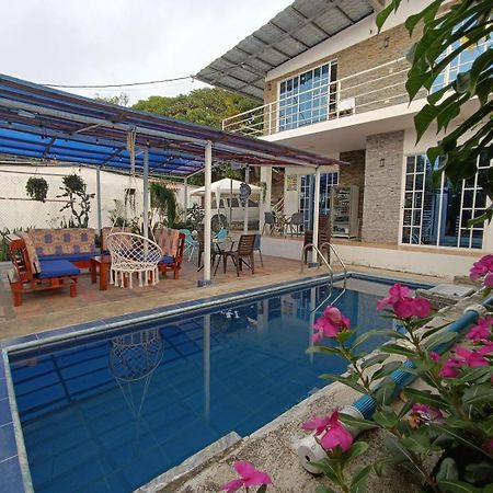 L'Vanna Hotel 佩德纳莱斯 外观 照片
