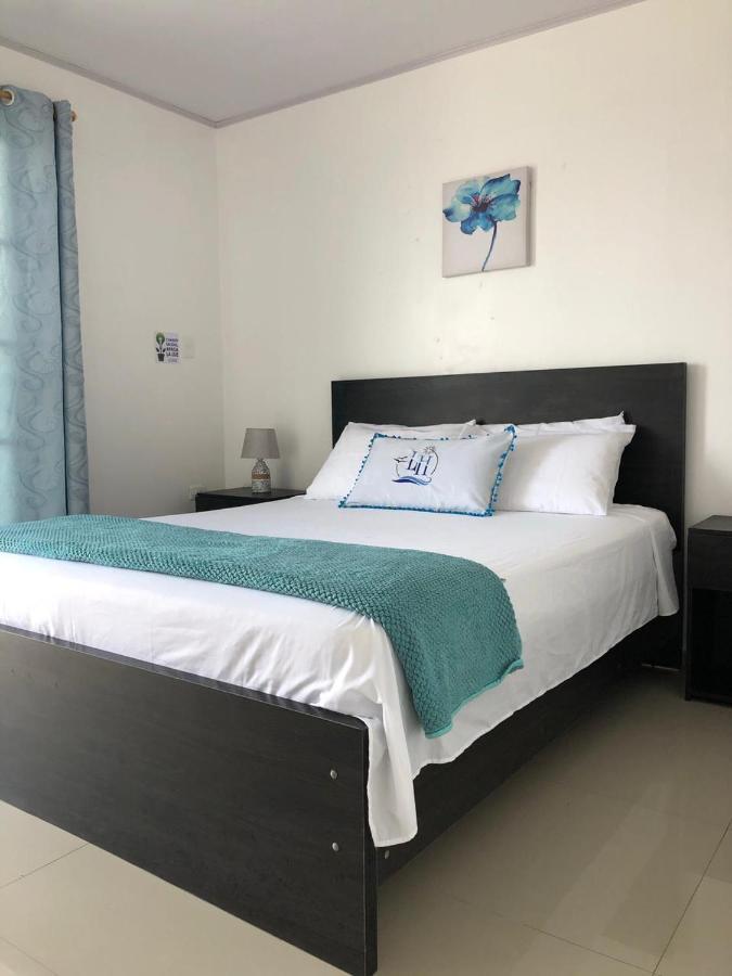 L'Vanna Hotel 佩德纳莱斯 外观 照片