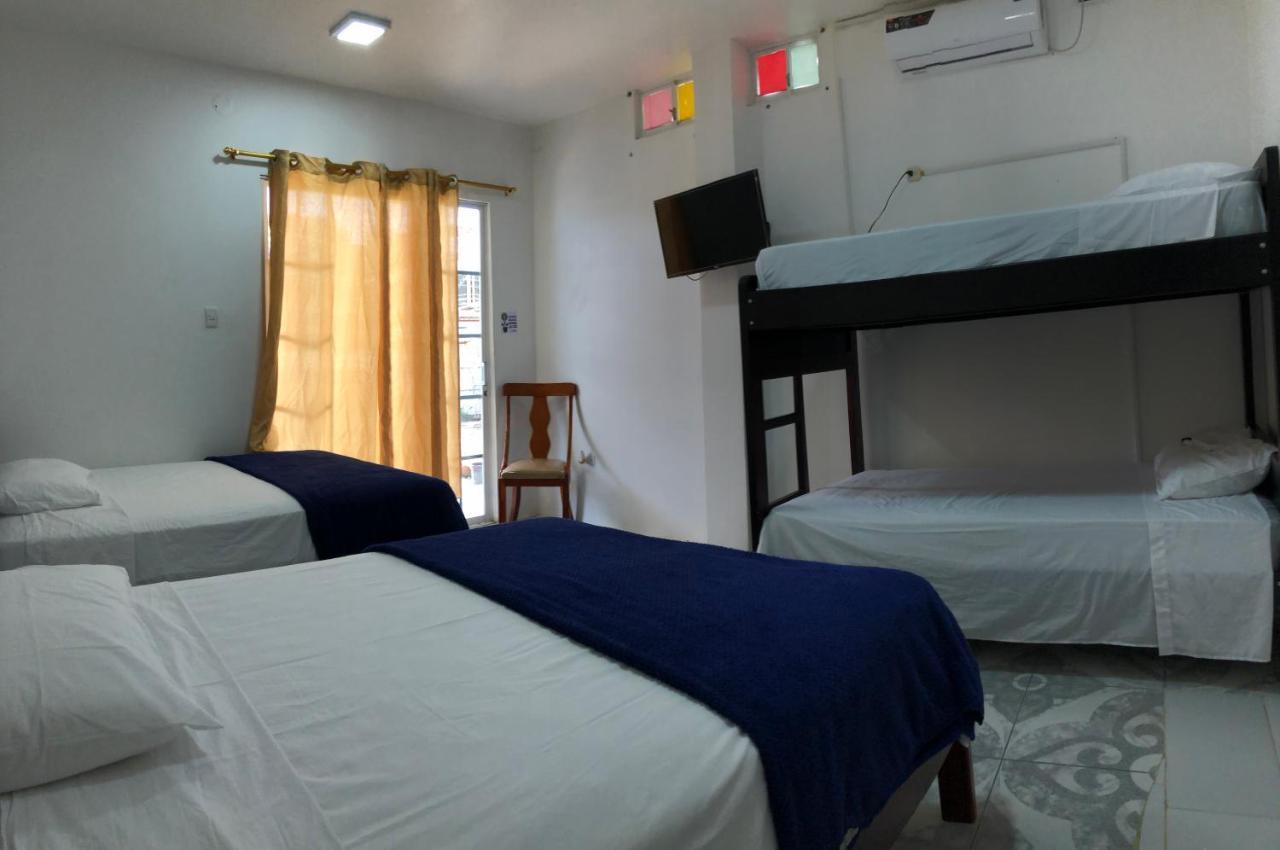 L'Vanna Hotel 佩德纳莱斯 外观 照片