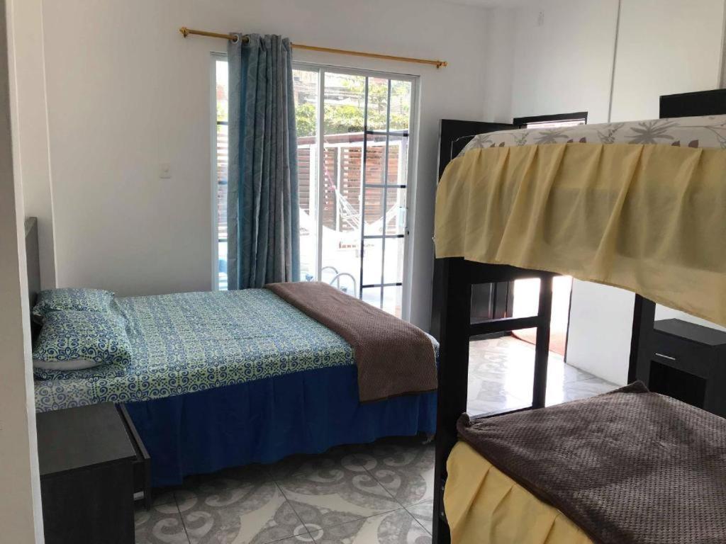 L'Vanna Hotel 佩德纳莱斯 外观 照片