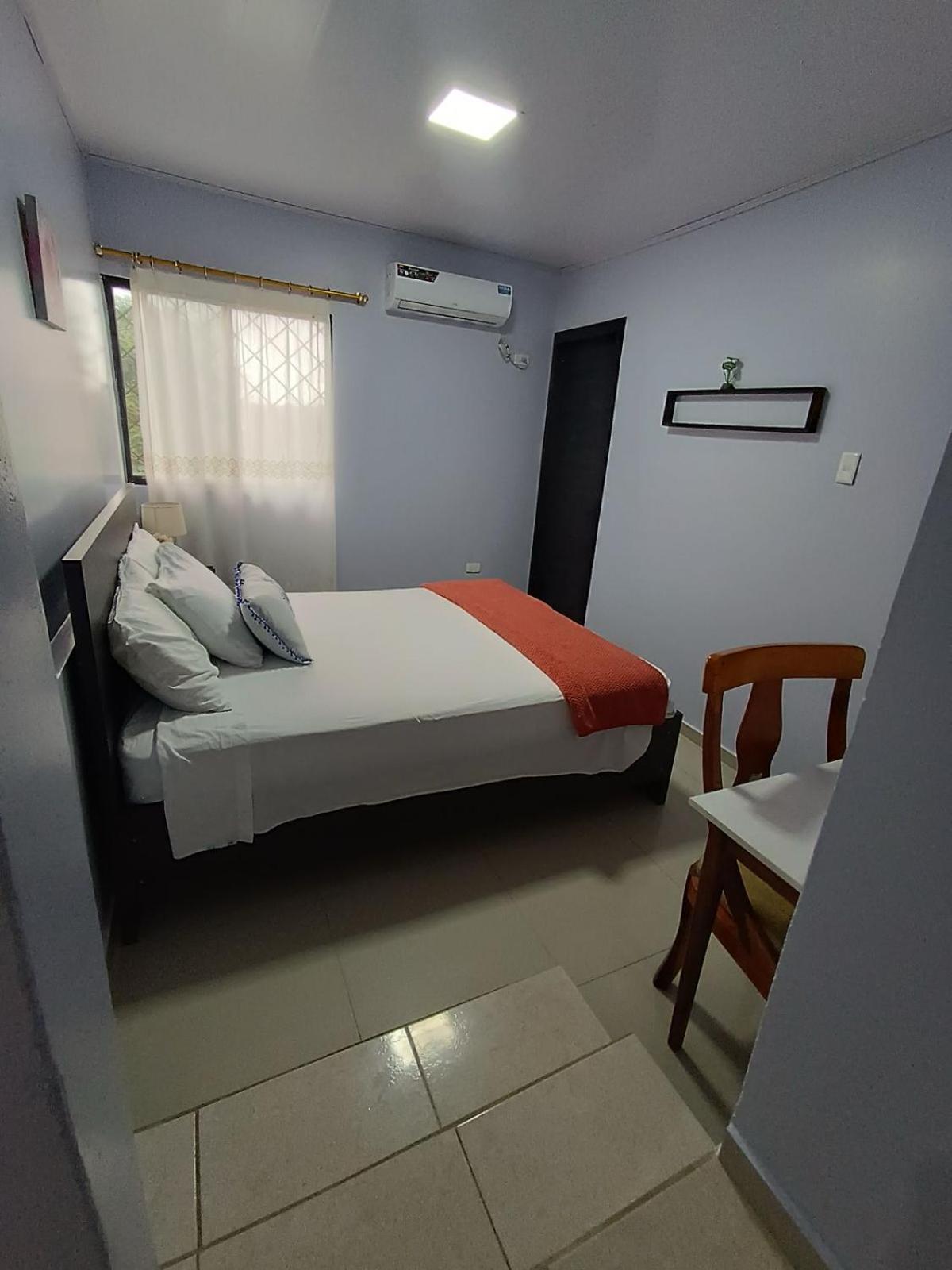 L'Vanna Hotel 佩德纳莱斯 外观 照片